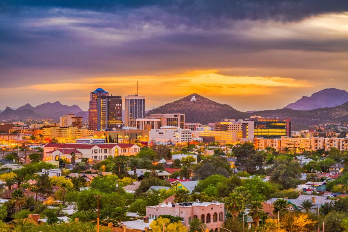 Tucson skyline at dusk