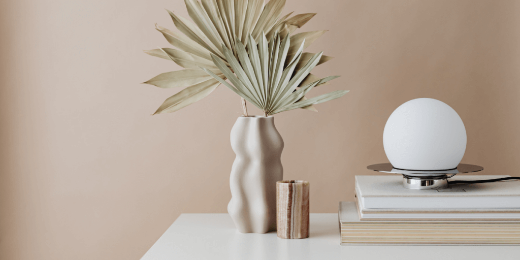 Table with miscellaneous items | Decorate Your Tucson Rental